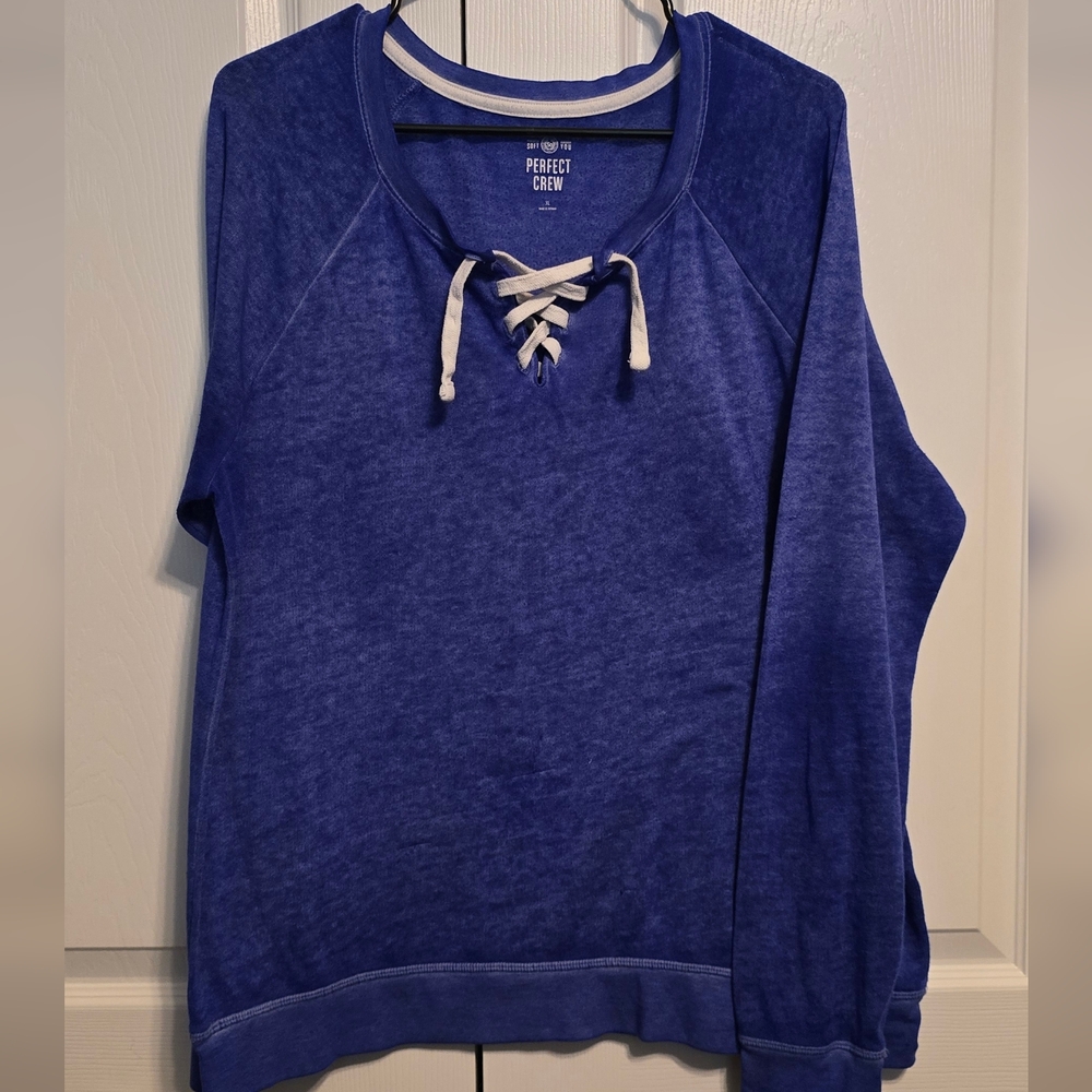 SO PERFECT CREW Blue, Tie Front, Light Weight Long Sleeve Shirt, XL